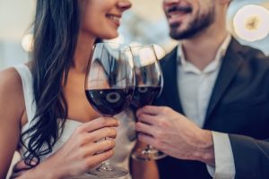 couple drinking wine