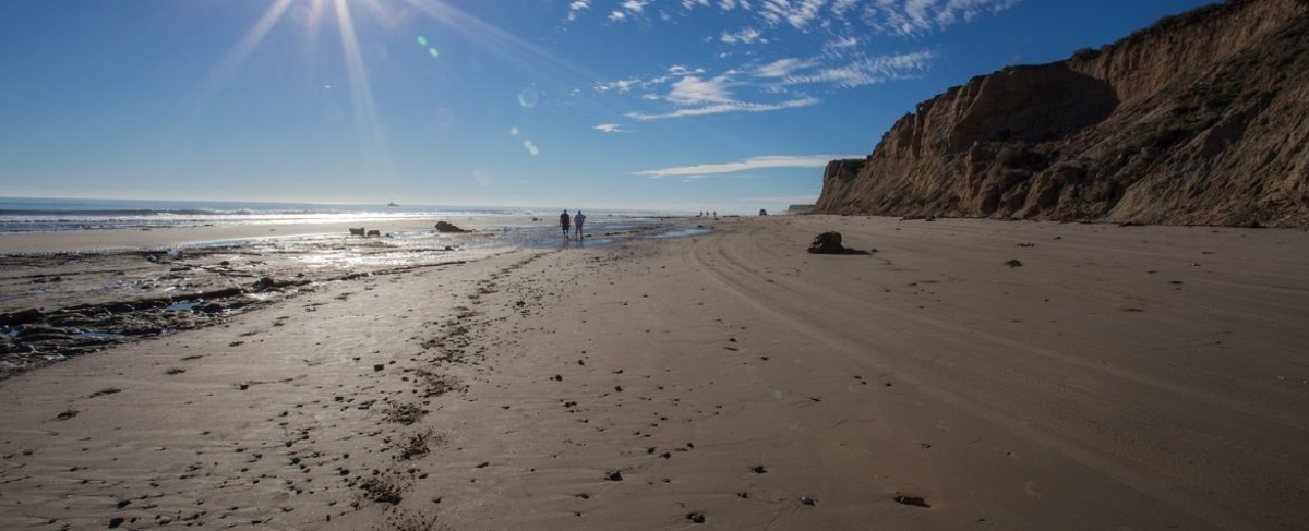 Couple walking on Shoreline Park in Santa Barbara